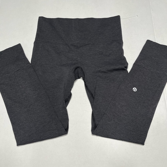 Lululemon Women’s Leggings Full Length  Size 4 Gray Yoga Running - Picture 6 of 10